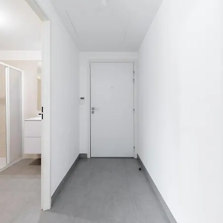 Le Cap Riviera - Centre- Parking Prive - Clim