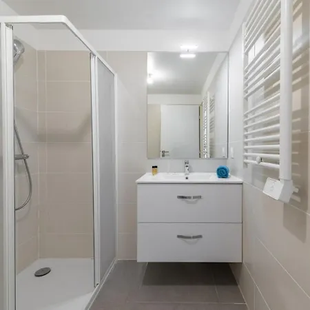 Le Cap Riviera - Centre- Parking Prive - Clim Apartament