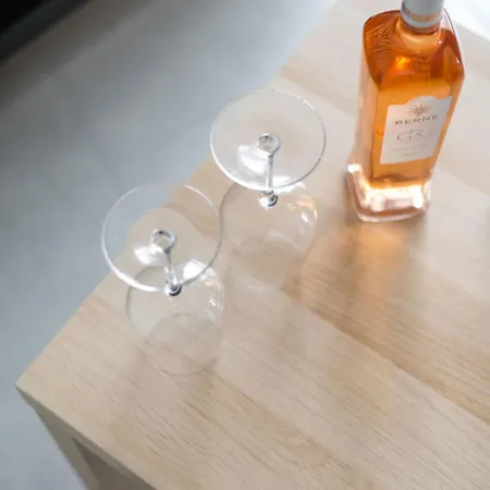 Le Cap Riviera - Centre- Parking Privé - Clim