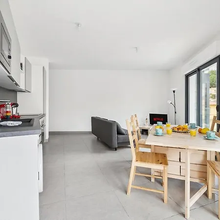 Le Cap Riviera - Centre- Parking Prive - Clim Menton